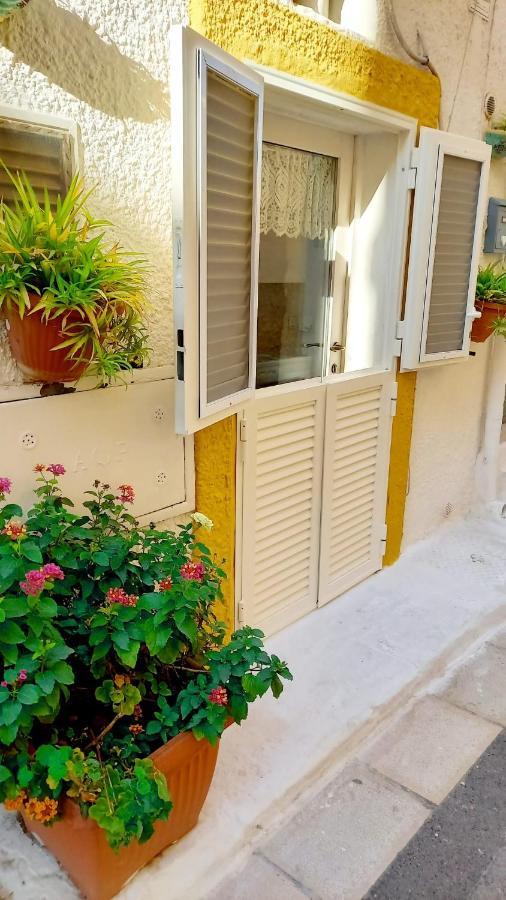 La Casa Di Lo Apartment *